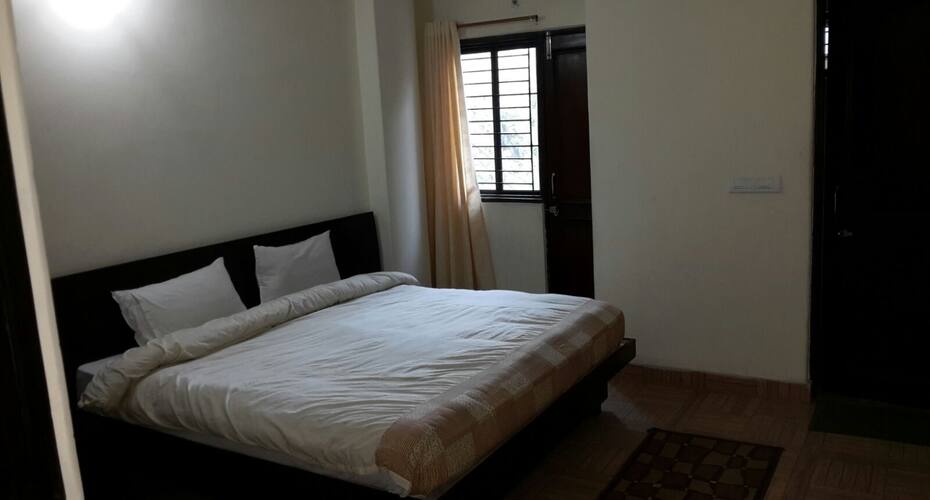 Hill Wood Resort, Nainital 5